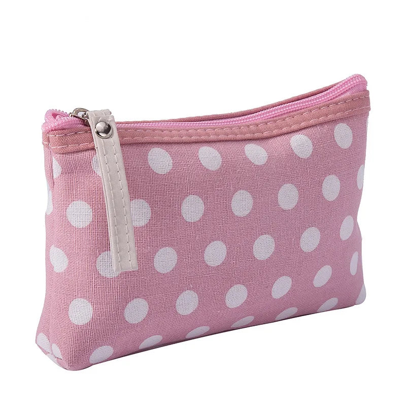 Pochette beauté compacte en toile – plusieurs motifs — vue 6