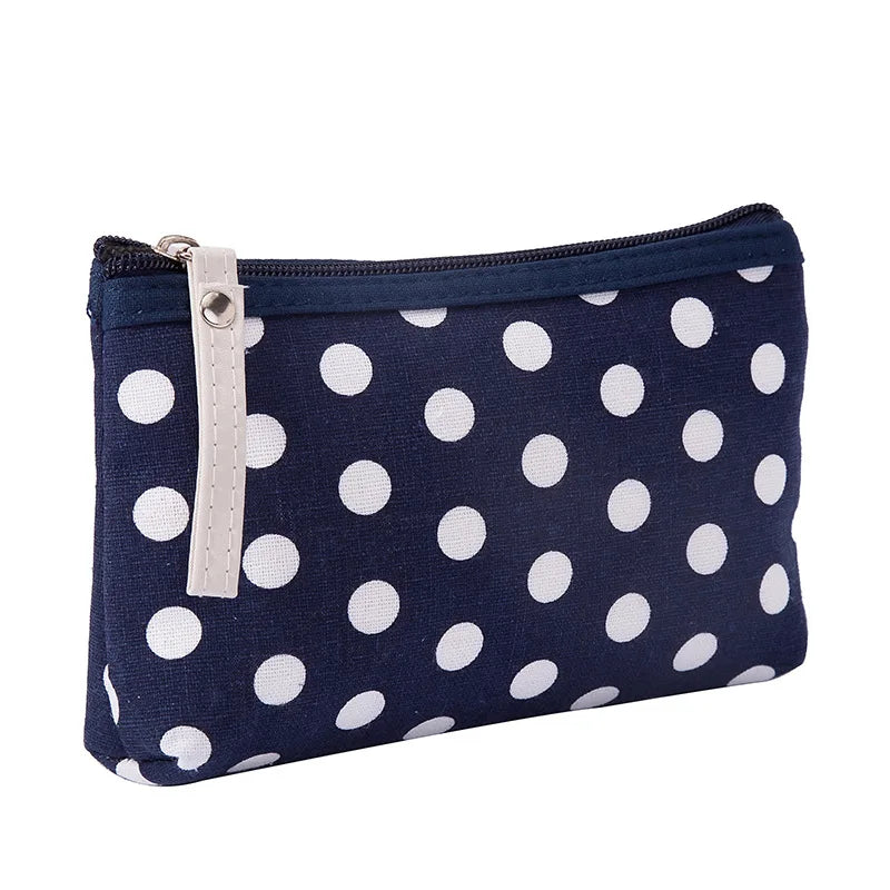 Pochette beauté compacte en toile – plusieurs motifs — vue 5
