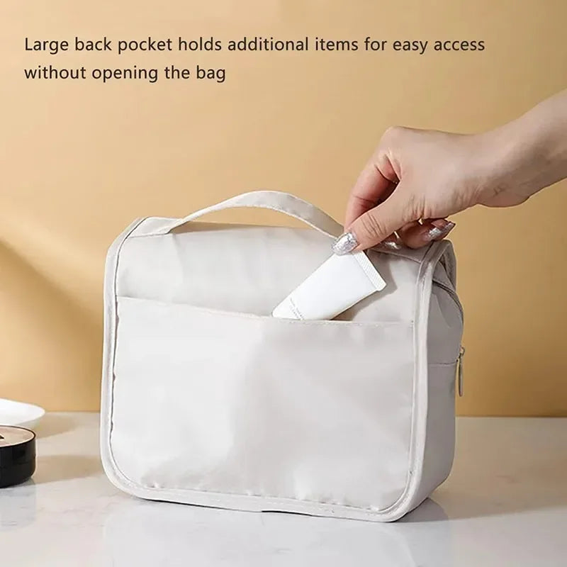 Trousse de toilette suspendue rose – multi-compartiments — vue 5