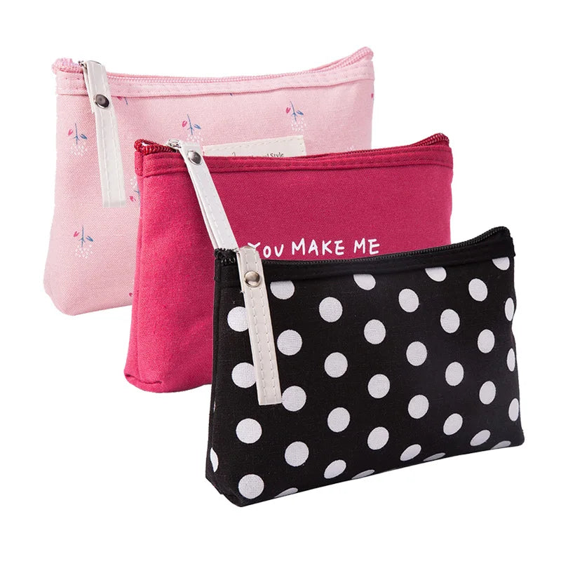 Pochette beauté compacte en toile – plusieurs motifs — vue 2